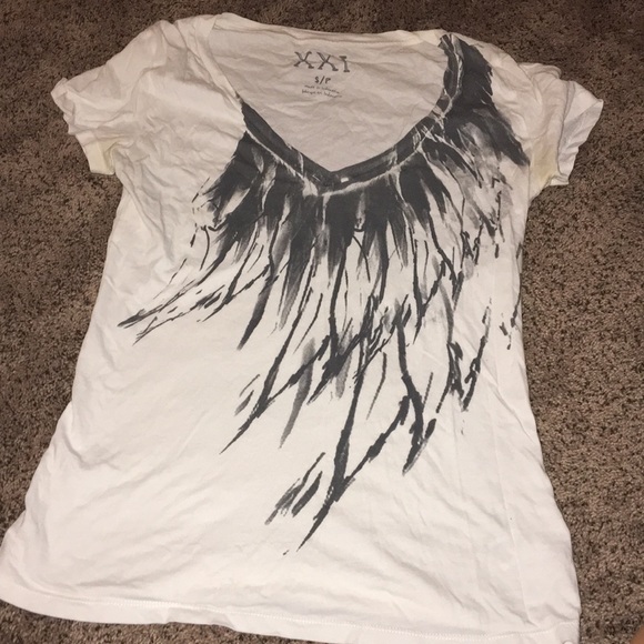 Black and white shirt! - Picture 2 of 2